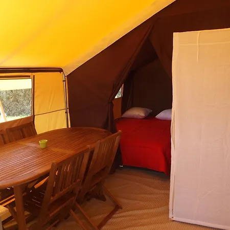 Camping De Penn-enez Camping *